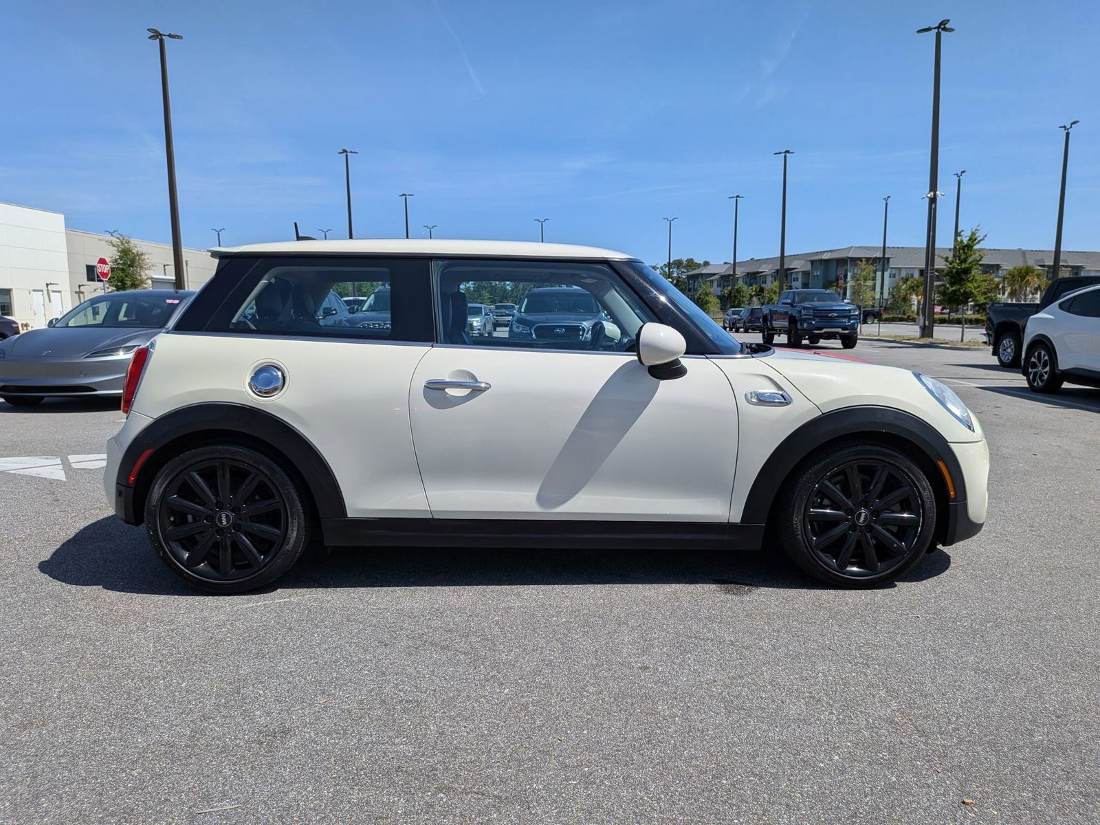 Used 2014 MINI Cooper S FWD image 8