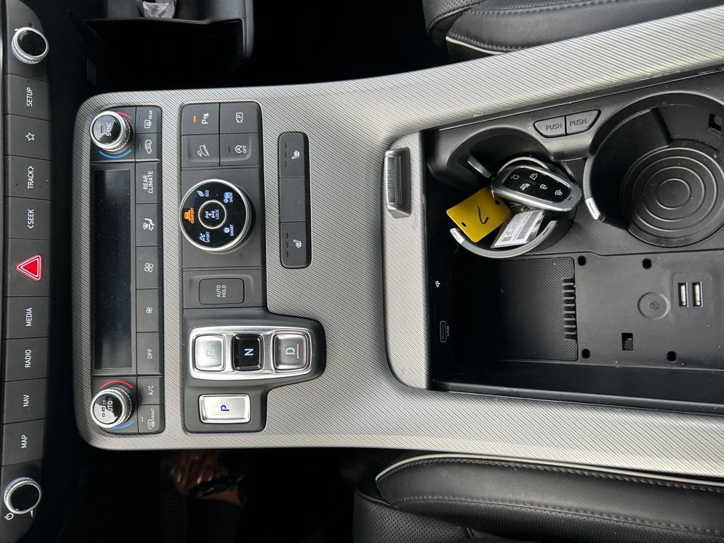 Used 2025 Hyundai Palisade SEL AWD/4WD image 4