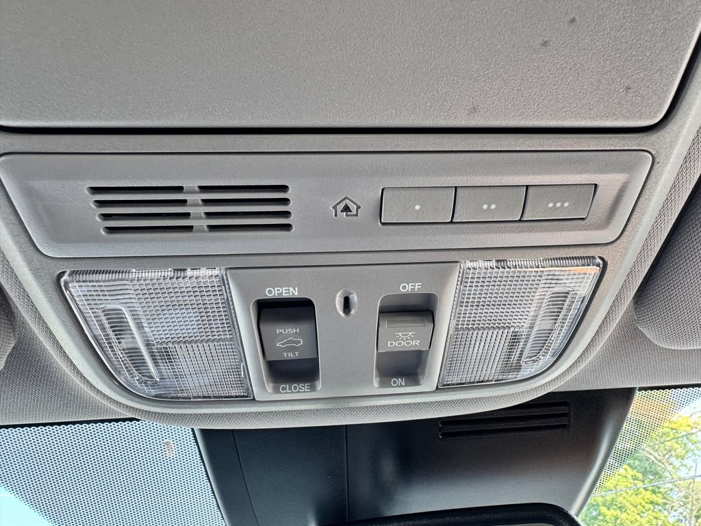 Used 2022 Honda CR-V EX-L image 28