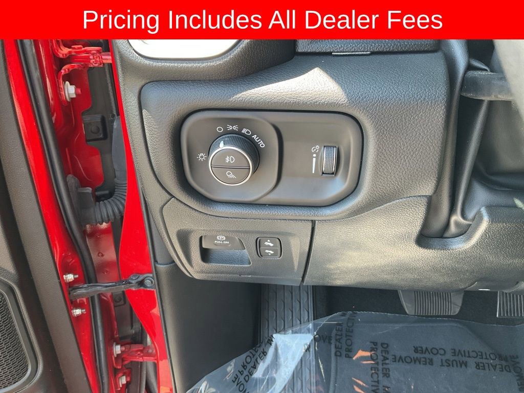 Used 2025 RAM 1500 Big Horn RWD image 7