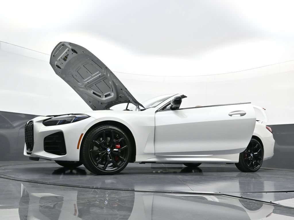 Used 2026 BMW 440i xDrive Convertible w/ Premium Package image 40