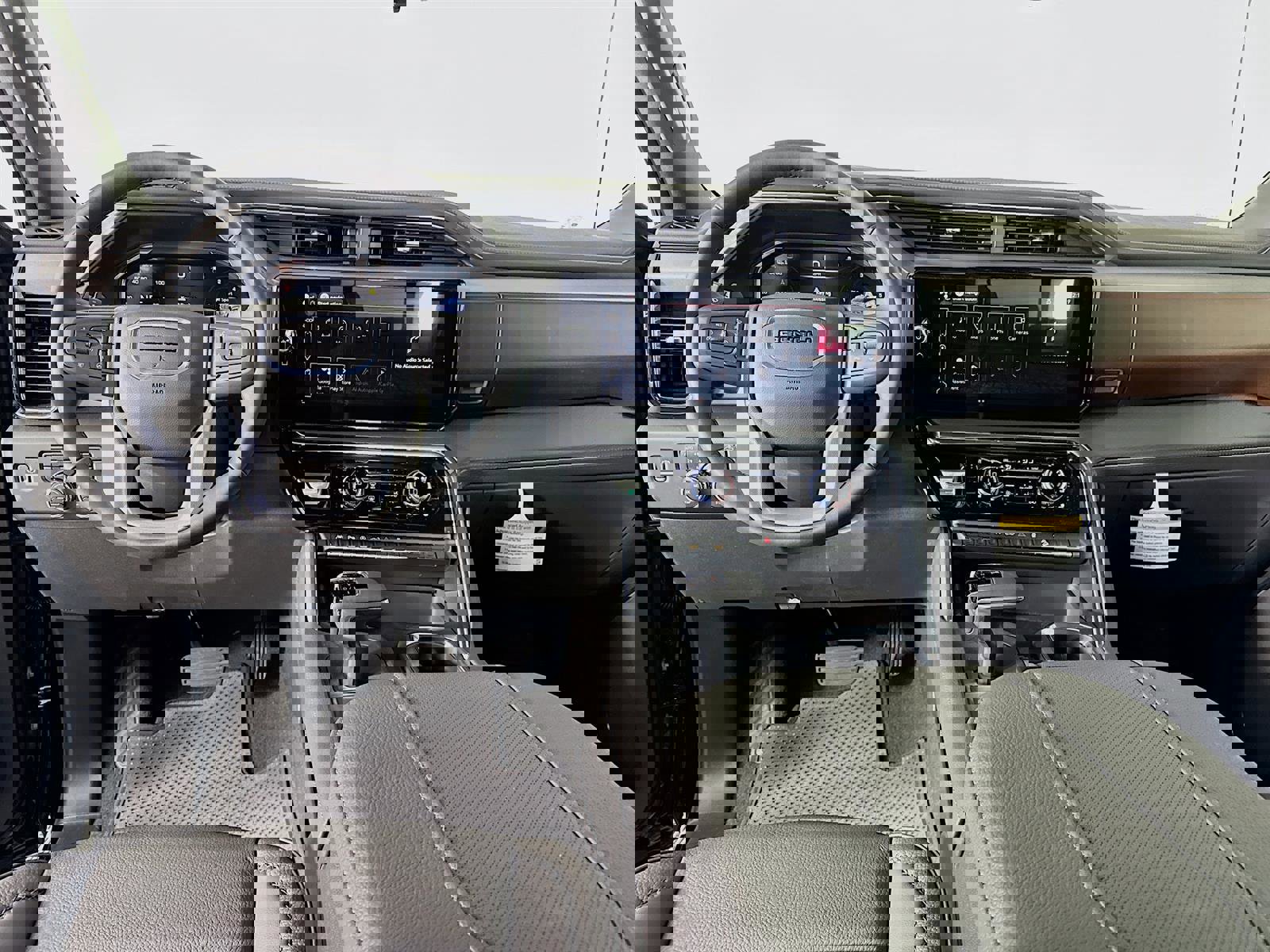 New 2026 GMC Sierra 1500 Denali w/ Denali Reserve Package image 24