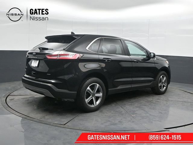 Used 2024 Ford Edge SEL w/ Convenience Package AWD/4WD image 2