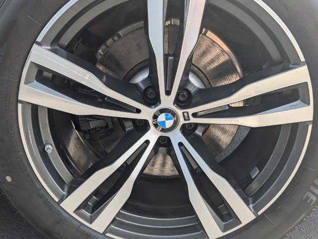 Used 2026 BMW 540i xDrive AWD/4WD image 32