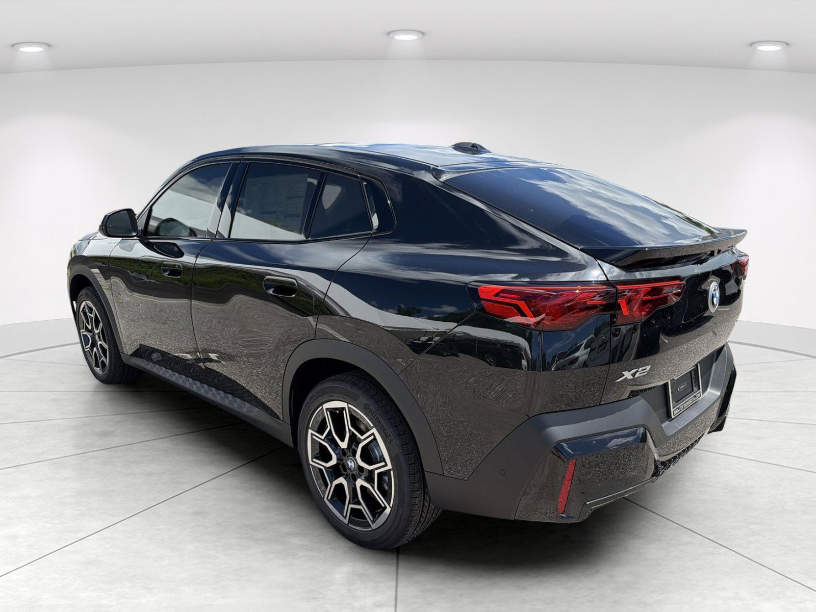 New 2027 BMW X2 xDrive28i AWD/4WD image 6