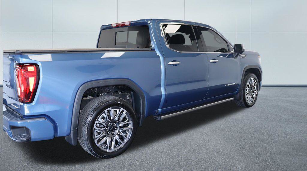 Used 2025 GMC Sierra 1500 Denali Ultimate AWD/4WD image 8