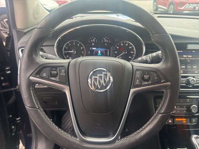 Used 2022 Buick Encore Preferred w/ Safety Package image 14