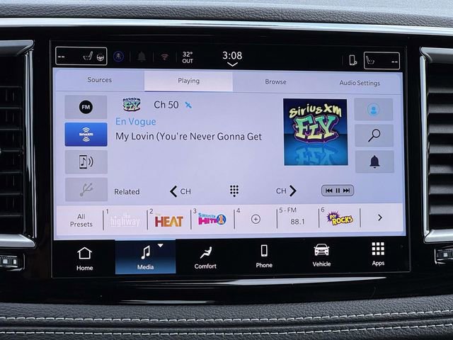 New 2026 Chrysler Pacifica Select w/ S Appearance Package image 3