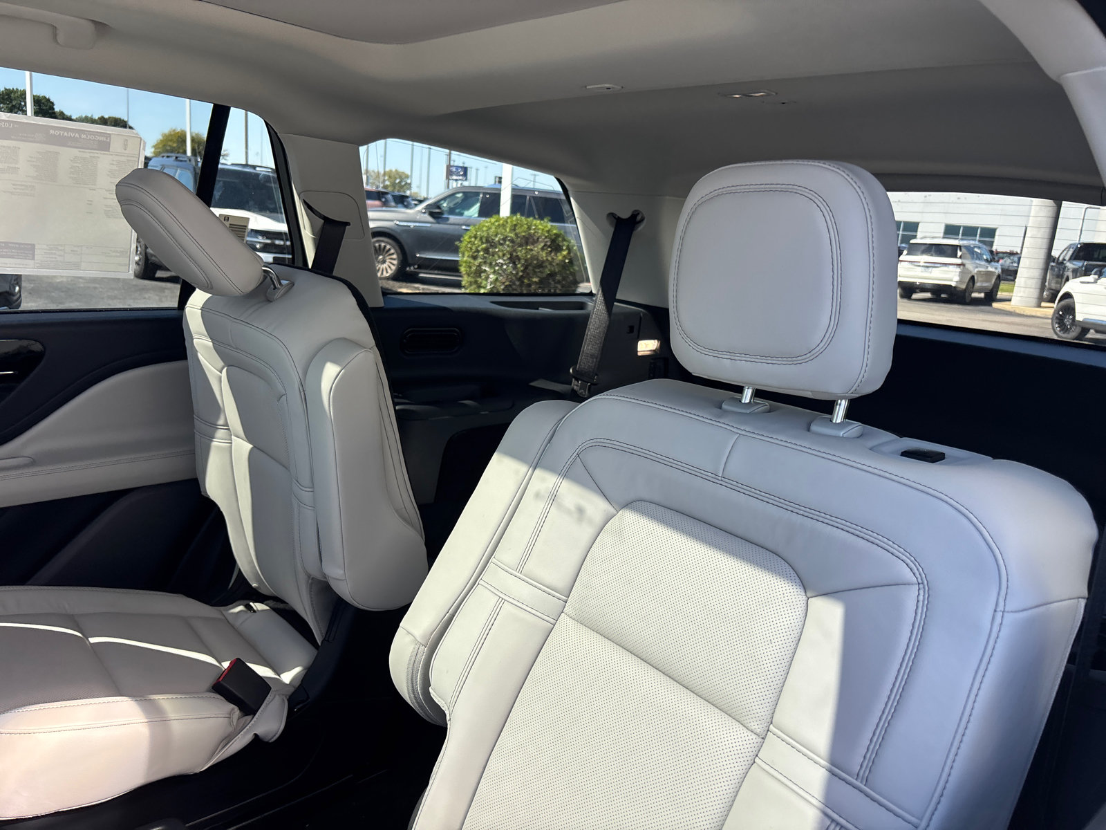 New 2027 Lincoln Aviator Reserve AWD/4WD image 24