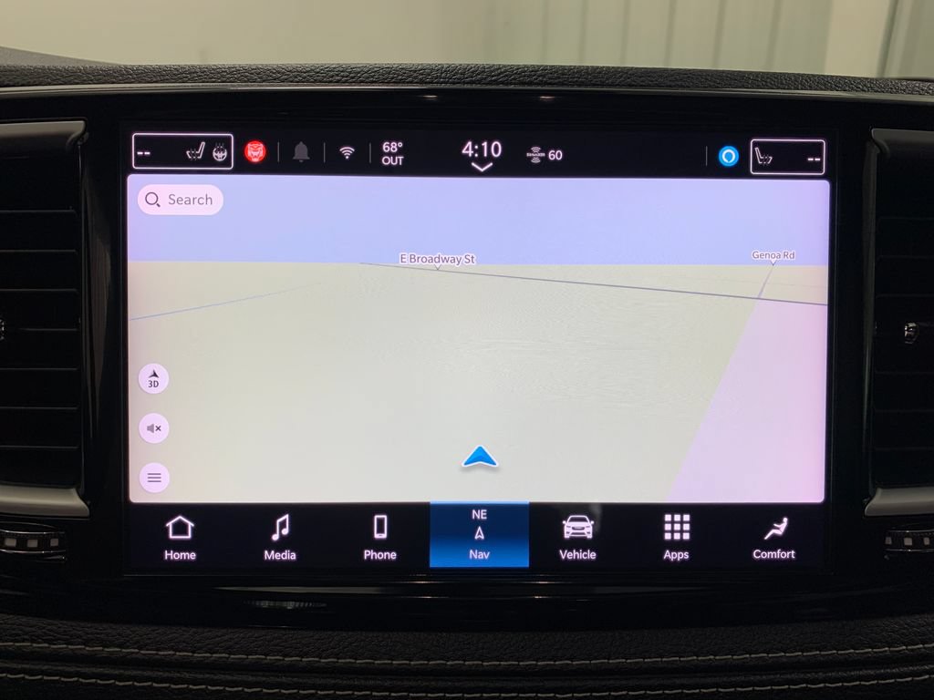 Used 2025 Chrysler Pacifica Limited FWD image 8