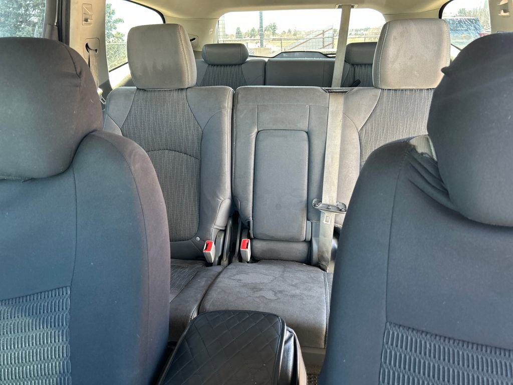 Used 2014 Chevrolet Traverse LS image 6