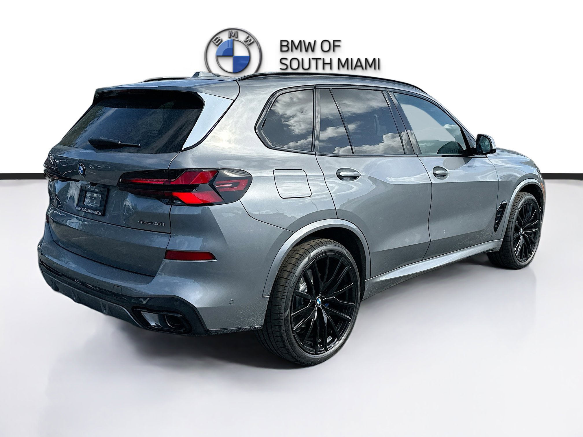 New 2026 BMW X5 sDrive40i w/ M Sport Package image 6