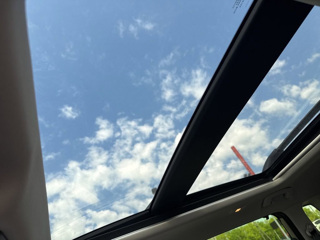 New 2026 Nissan Rogue Platinum image 10