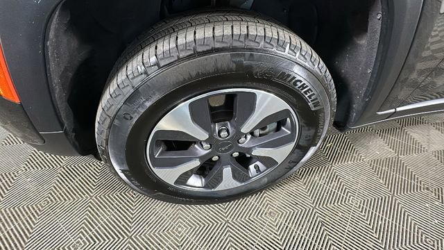 Used 2023 Jeep Grand Cherokee 4WD 4xe image 10