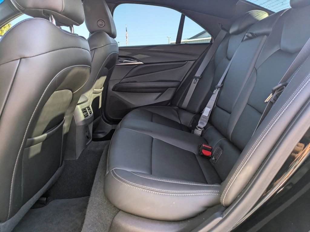 Used 2021 Cadillac CT4 Luxury image 13