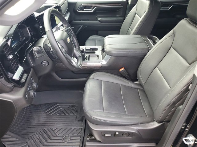 Certified 2024 Chevrolet Silverado 1500 LTZ w/ LTZ Premium Package image 17