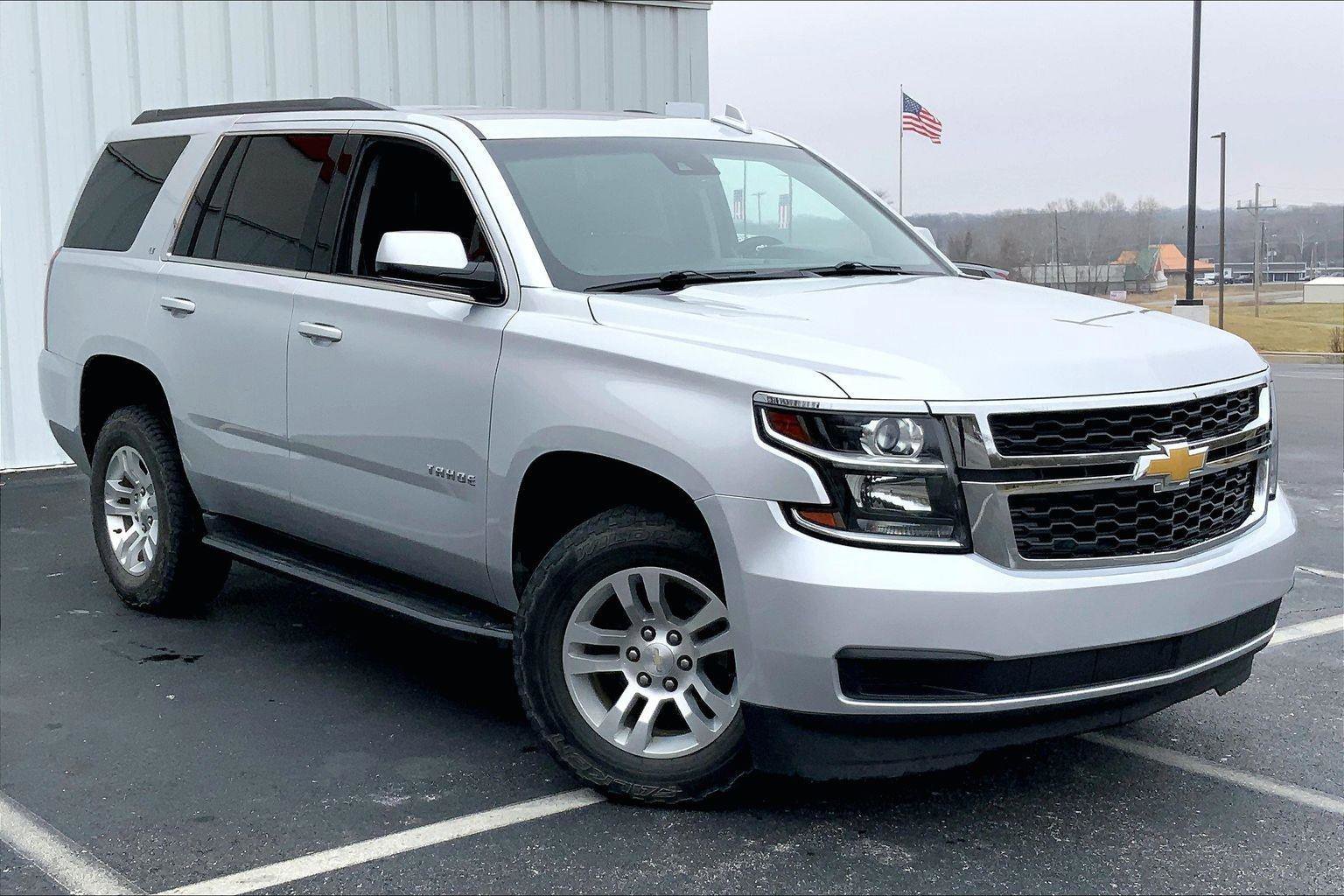Used 2019 Chevrolet Tahoe LT image 2