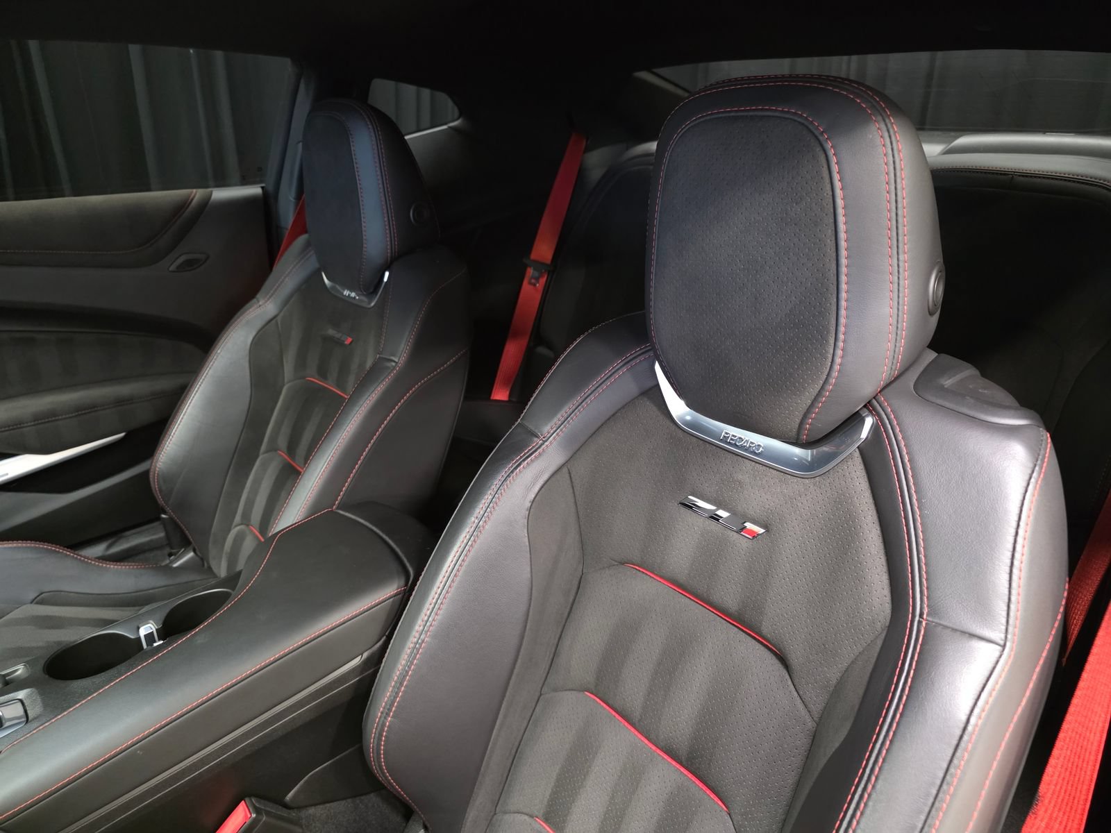 Used 2017 Chevrolet Camaro ZL1 RWD image 20