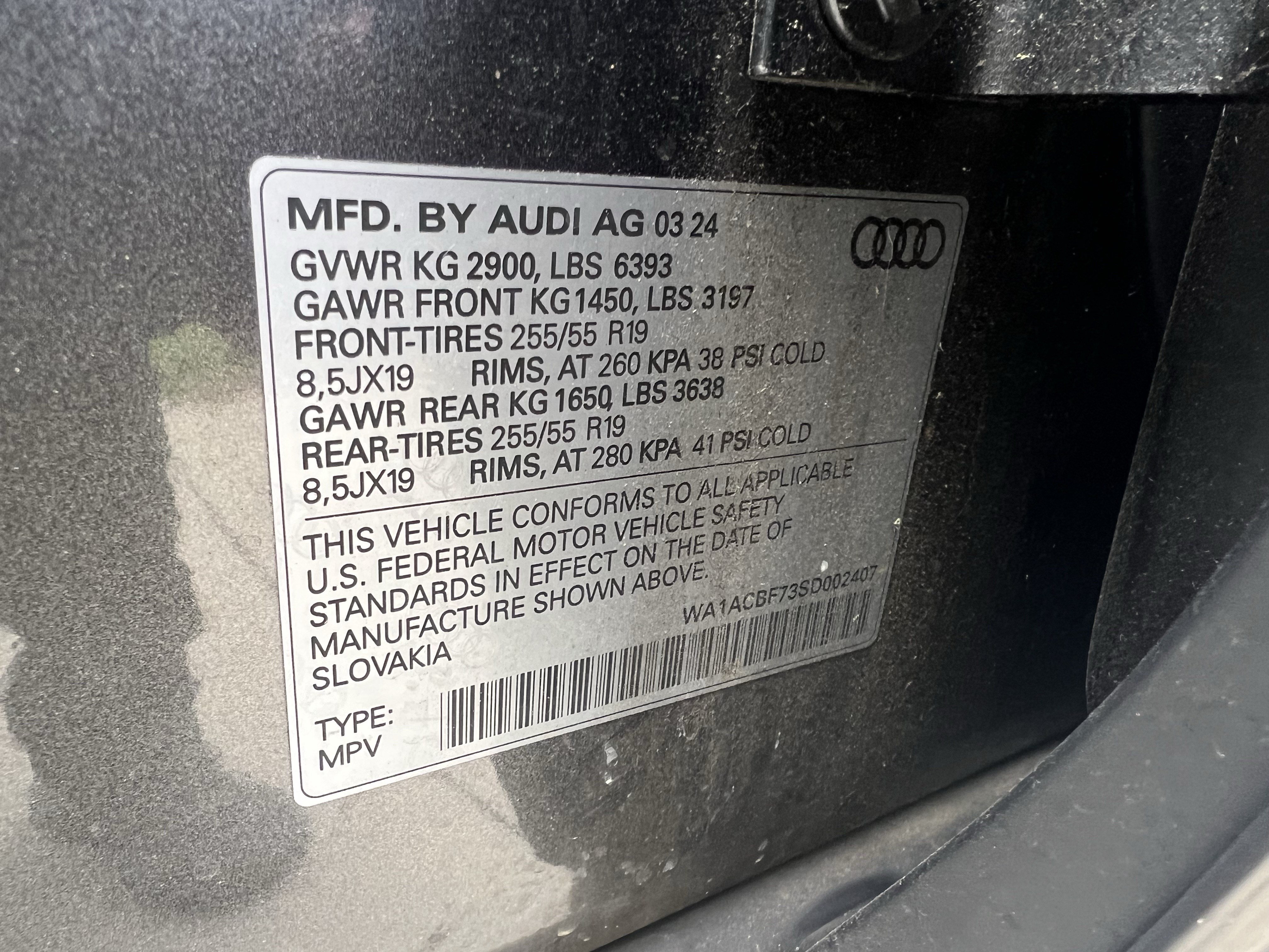 Used 2025 Audi Q7 2.0T Premium w/ Convenience Package AWD/4WD image 37