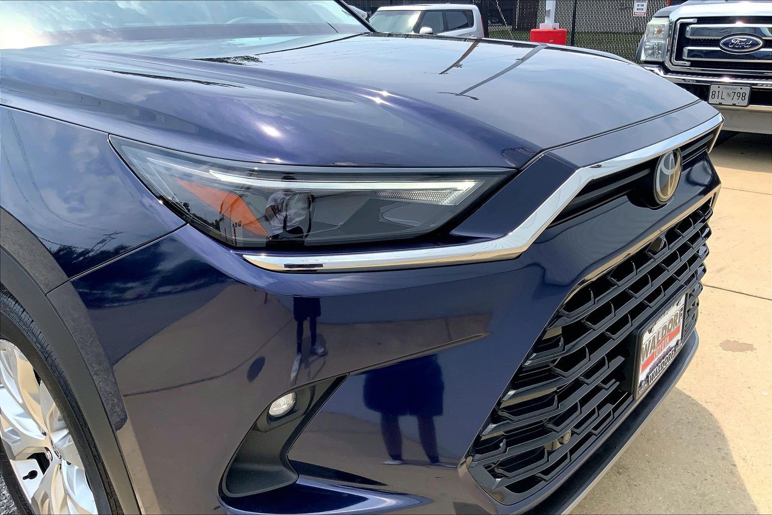 Used 2025 Toyota Grand Highlander AWD image 36