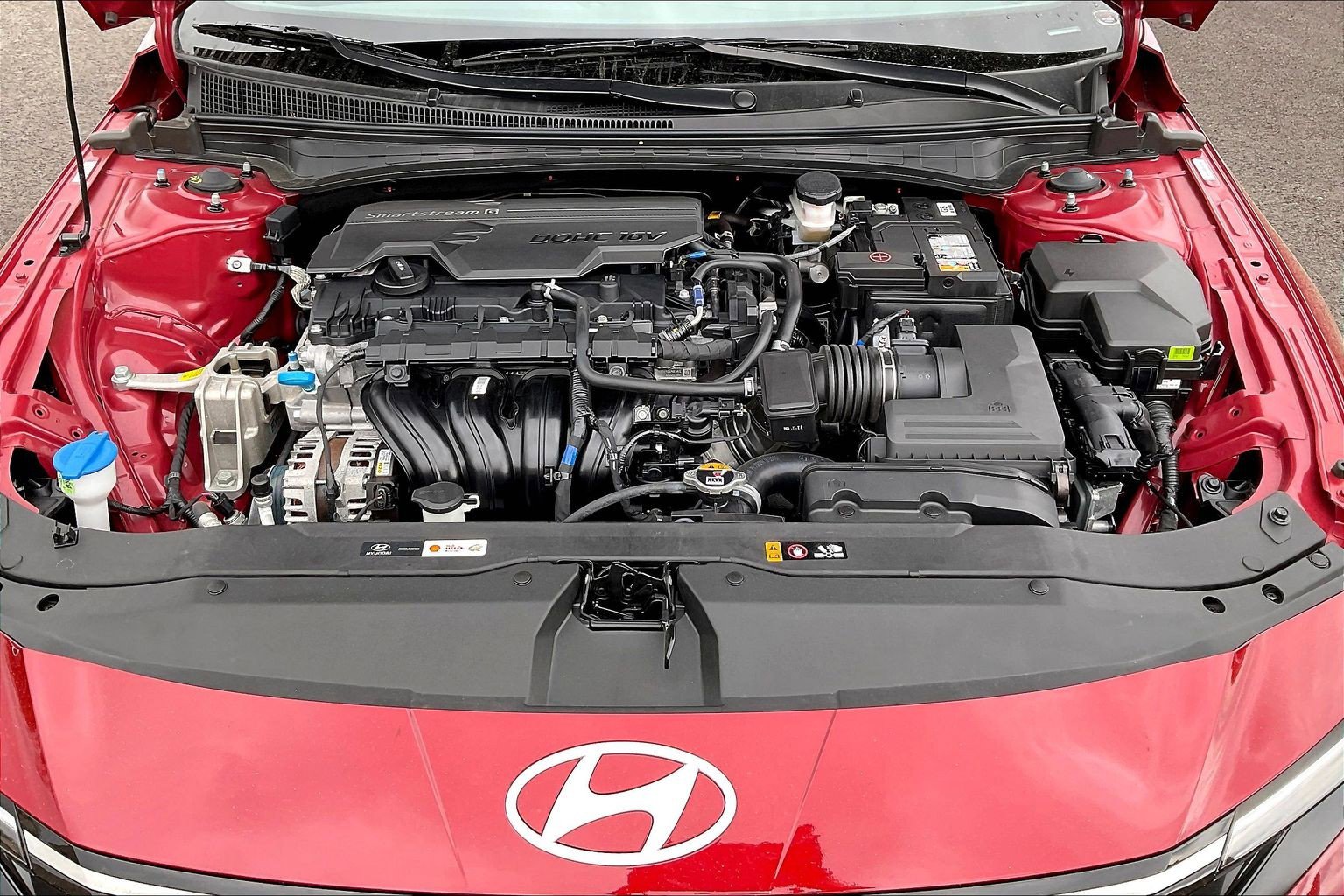 Certified 2025 Hyundai Elantra SEL FWD image 30