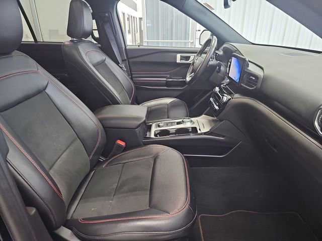 Used 2023 Ford Explorer ST-Line w/ Class IV Trailer Tow Package AWD/4WD image 30