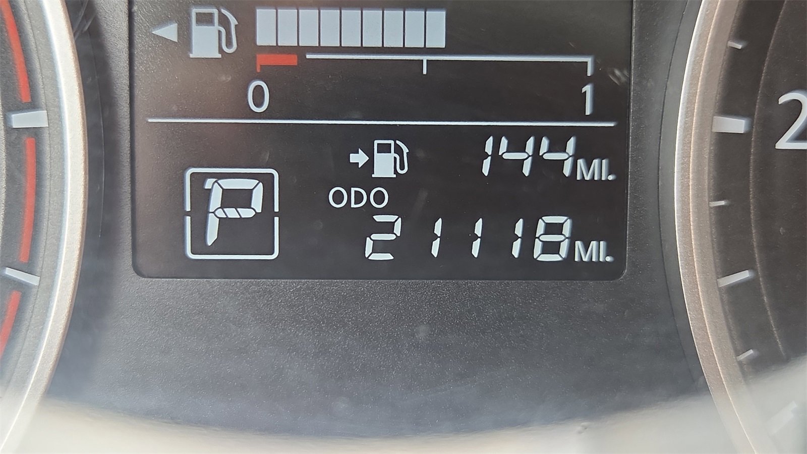 Used 2025 Nissan Versa S w/ S Plus Package image 11