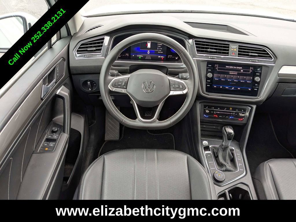 Used 2023 Volkswagen Tiguan SE image 18