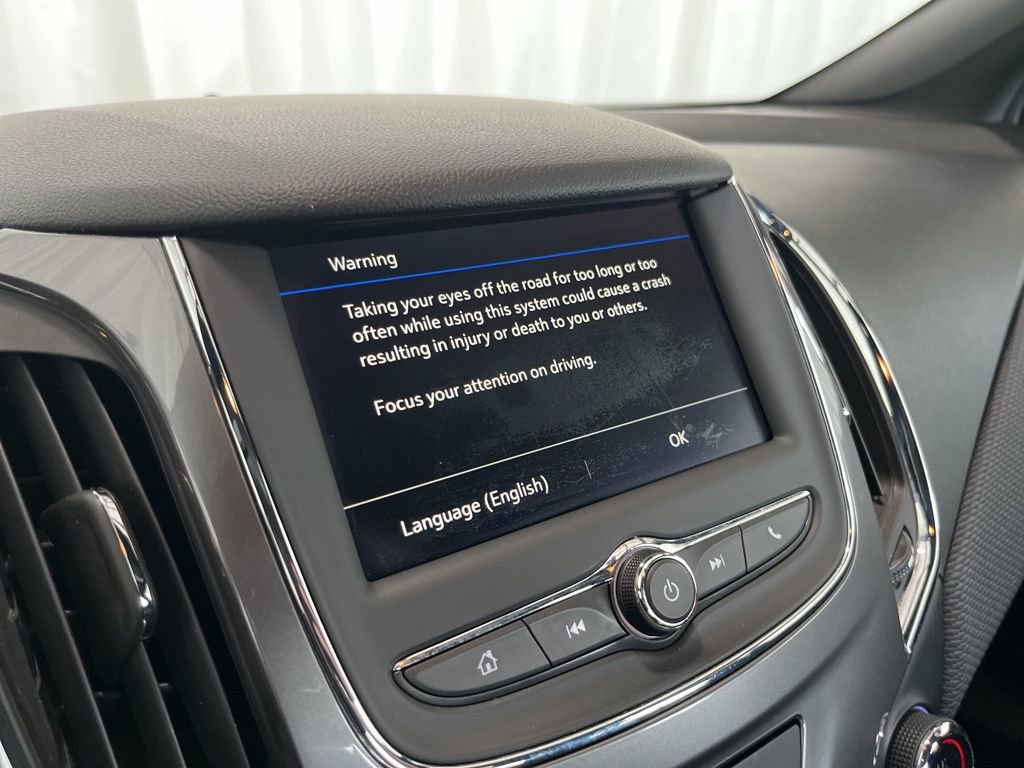 Used 2019 Chevrolet Cruze LT w/ RS Package image 11