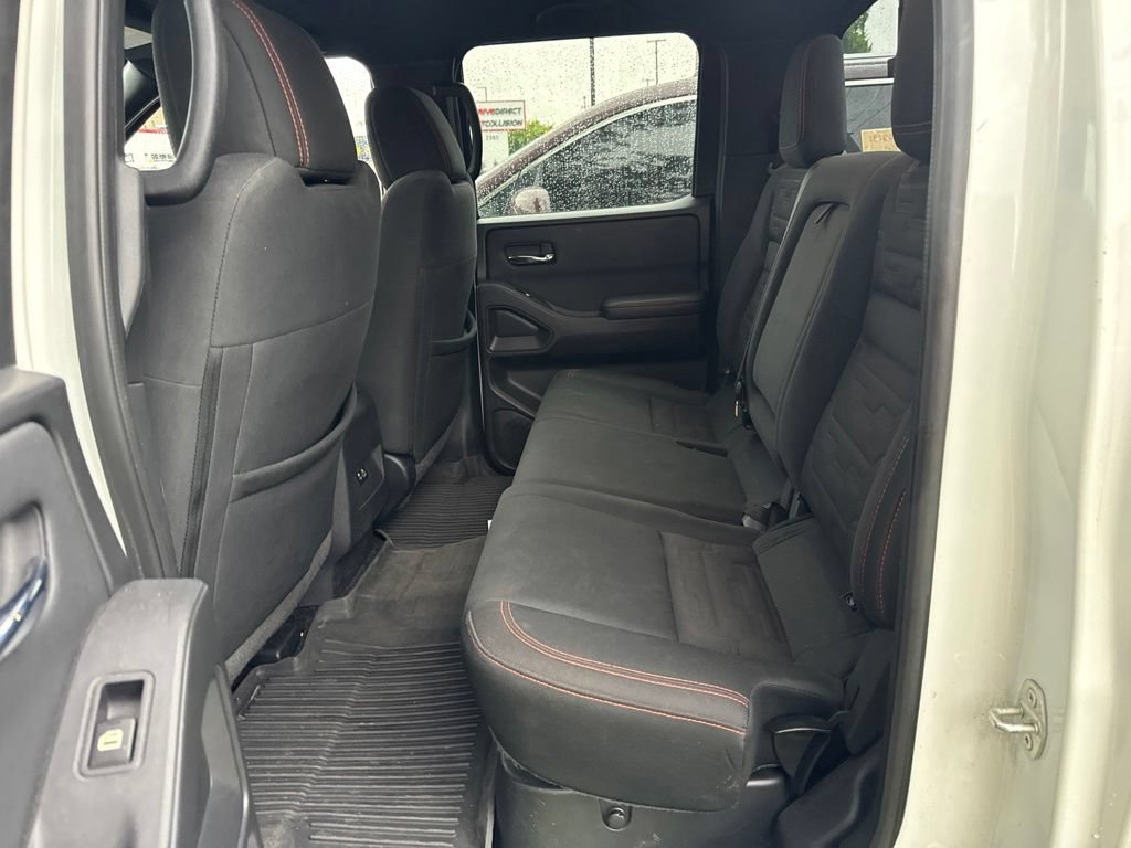 Used 2022 Nissan Frontier PRO-4X w/ Technology Package AWD/4WD image 10