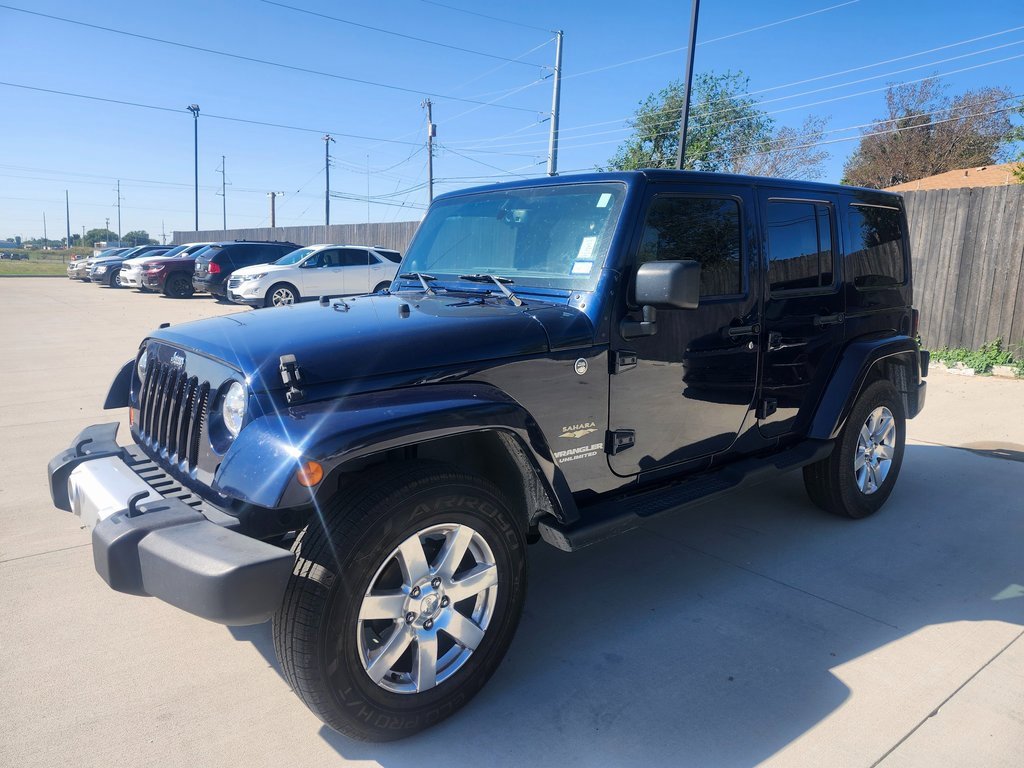 Used 2013 Jeep Wrangler Unlimited Sahara w/ Dual Top Group