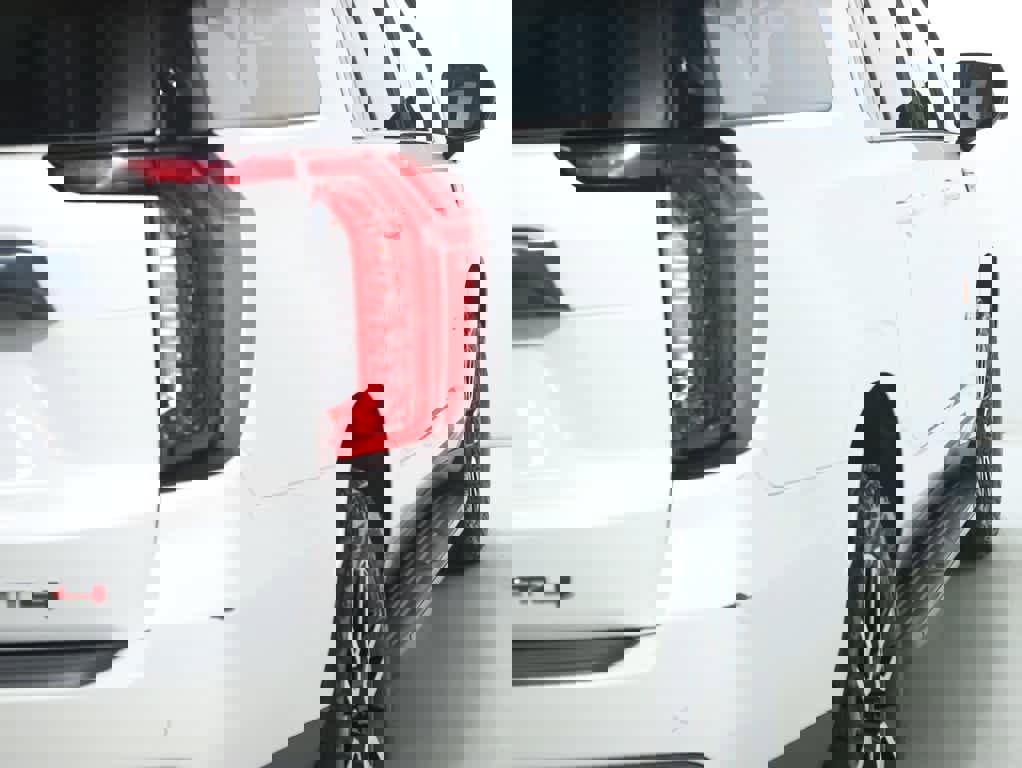 Used 2021 GMC Yukon XL AT4 w/ Rear Media and Nav Package image 49