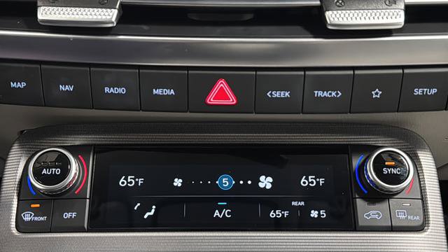 Used 2025 Hyundai Palisade Calligraphy image 18