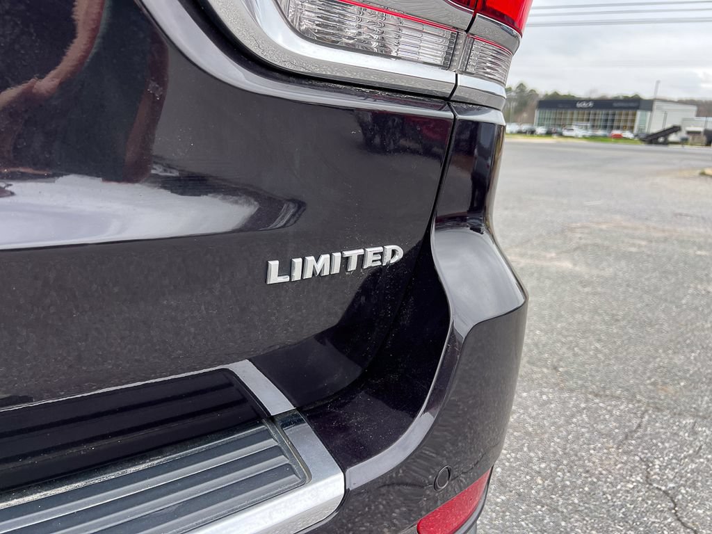 Used 2021 Jeep Grand Cherokee Limited AWD/4WD image 5