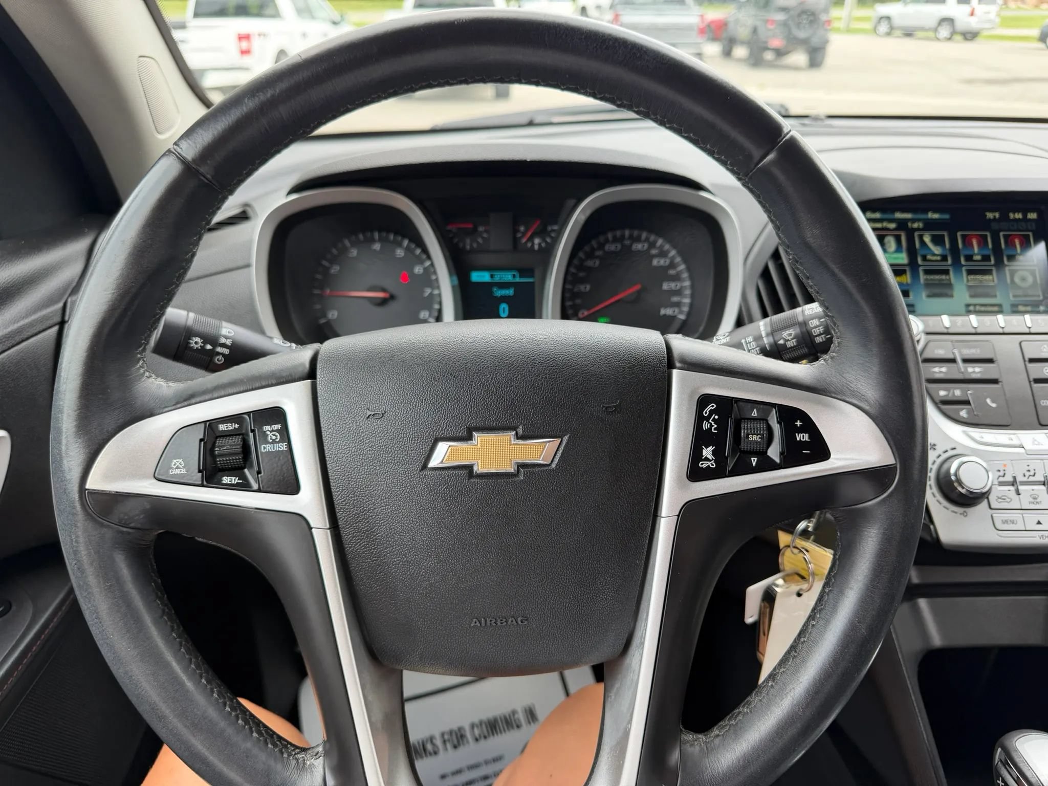 Used 2014 Chevrolet Equinox LT w/ Driver Convenience Package FWD image 4