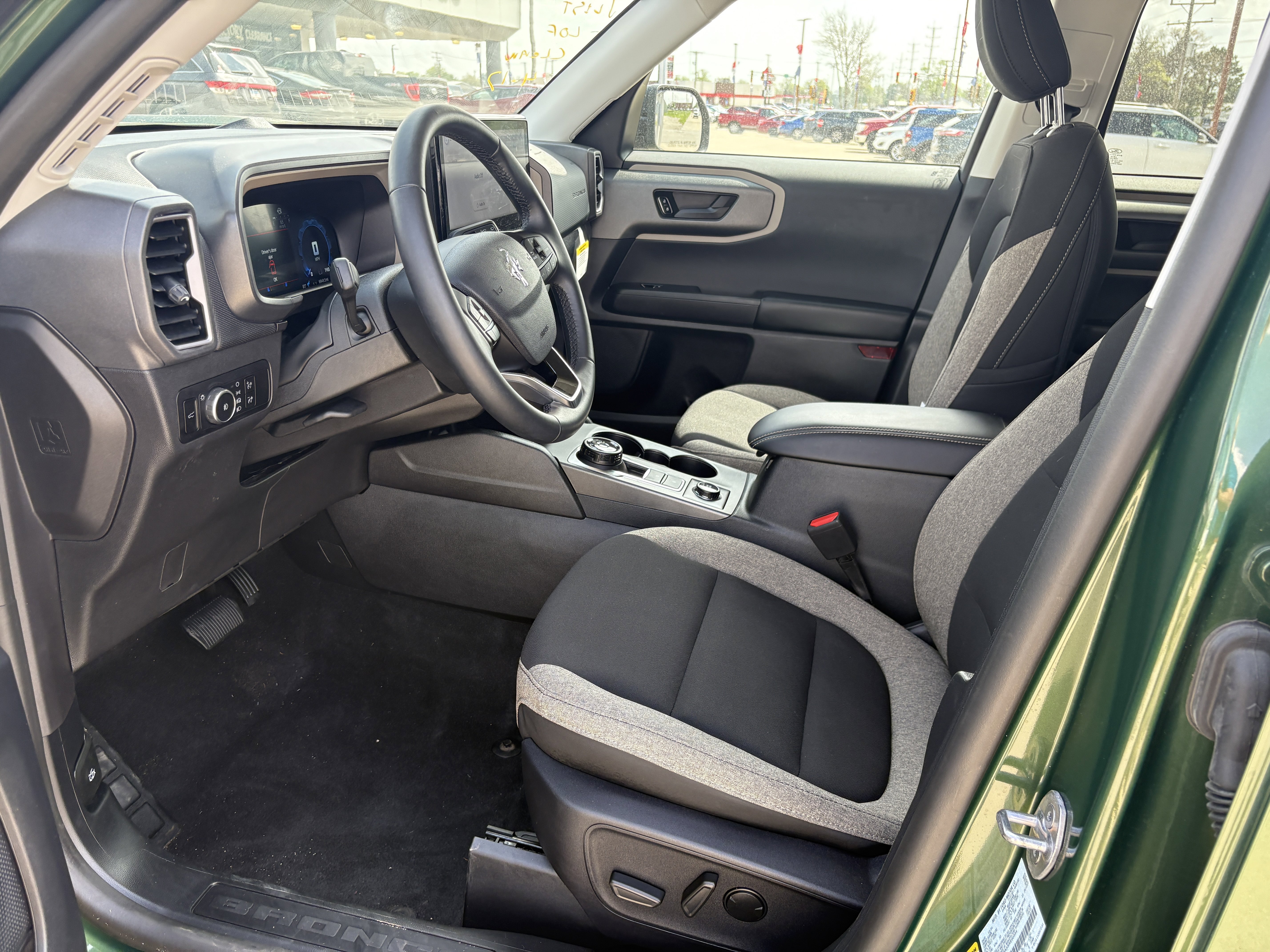 Used 2025 Ford Bronco Sport Big Bend w/ Convenience Package image 6