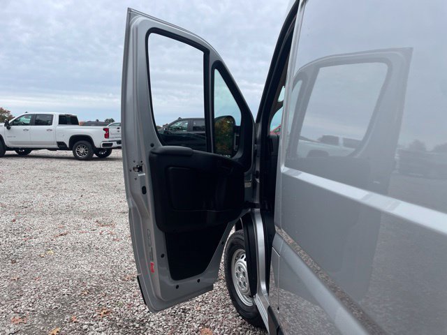 Used 2026 RAM ProMaster 1500 w/ Safety Group FWD image 17