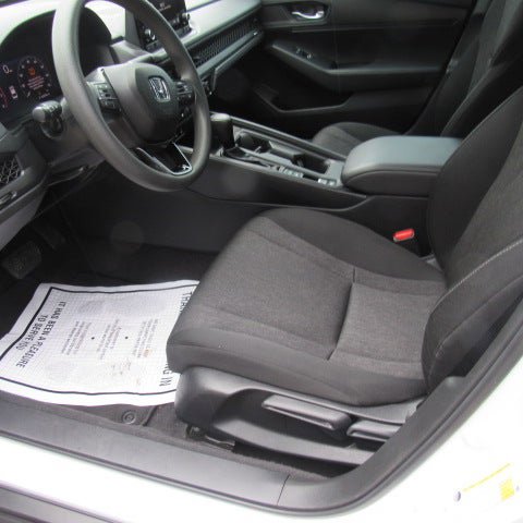 Used 2023 Honda Accord LX image 33