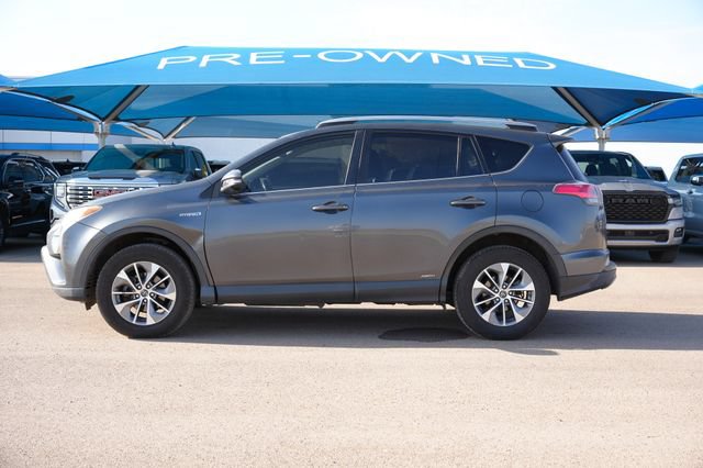 Used 2017 Toyota RAV4 XLE w/ Carpet Mat Package AWD/4WD image 2