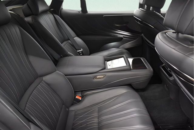 Used 2021 Lexus LS 500 AWD w/ Luxury Package image 17