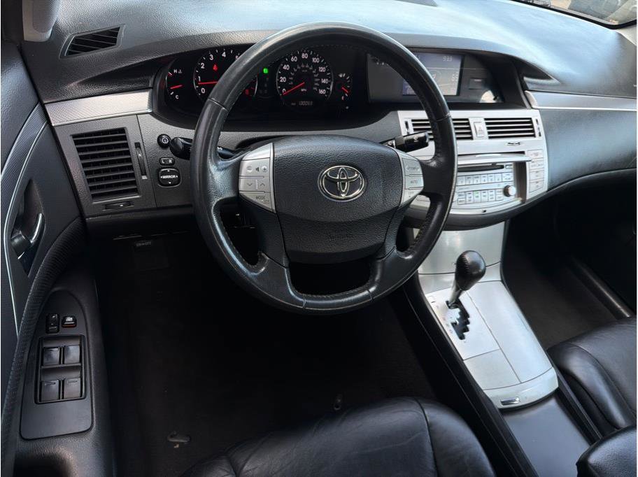 Used 2008 Toyota Avalon XL FWD image 2