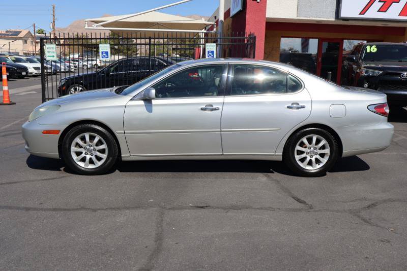 Used 2003 Lexus ES 330 FWD image 4
