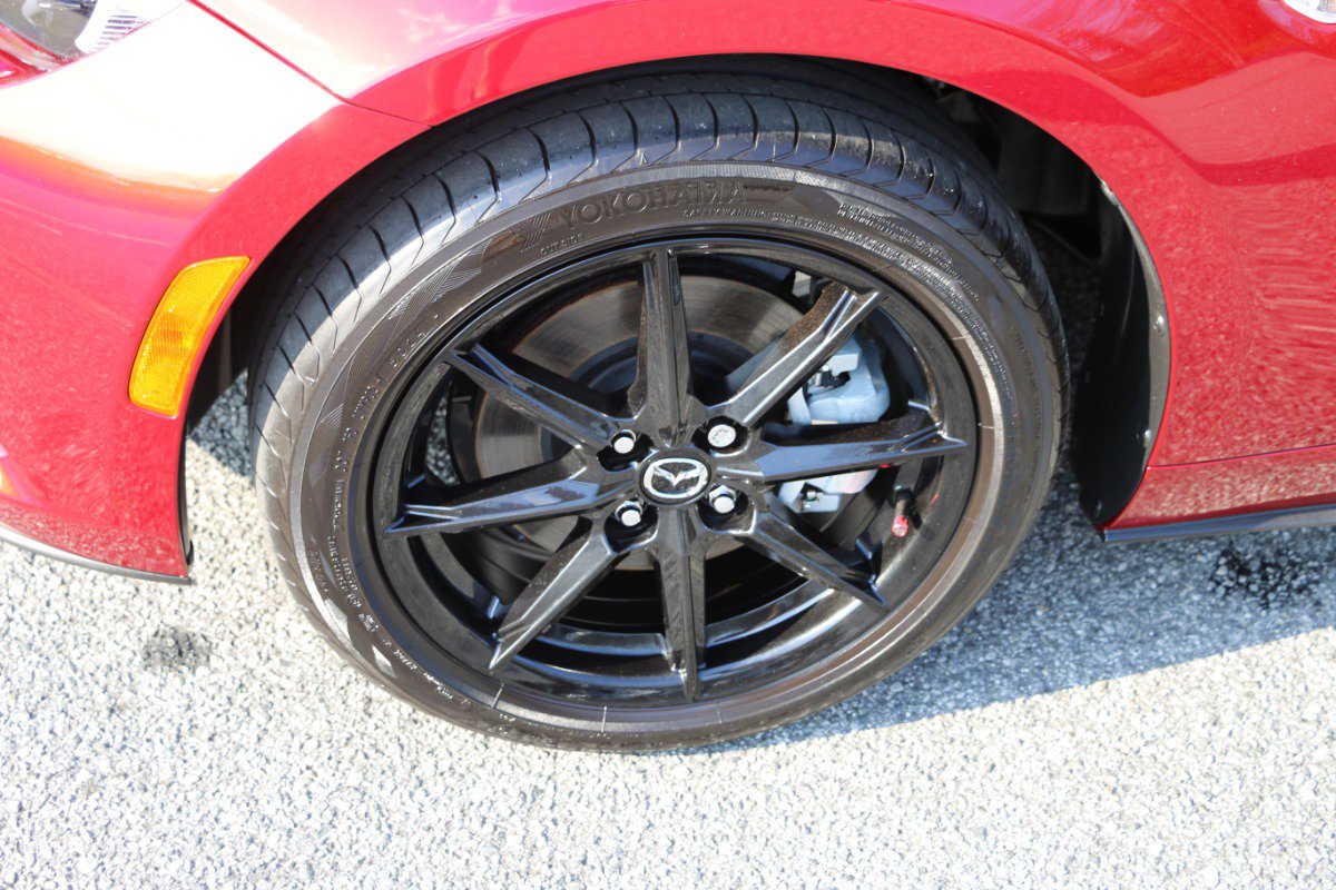 Used 2025 MAZDA MX-5 Miata Sport image 14