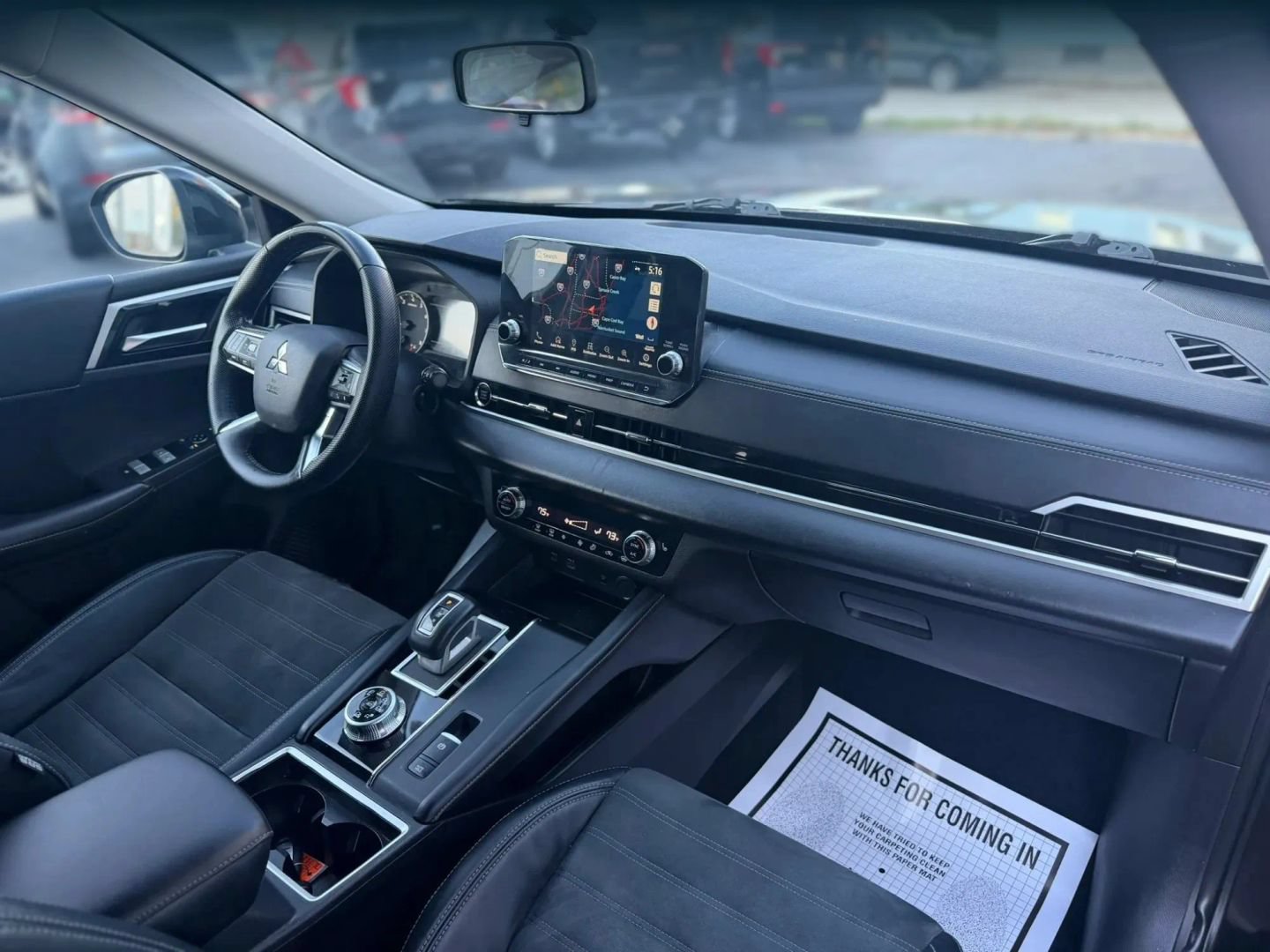 Used 2022 Mitsubishi Outlander SE AWD/4WD image 15