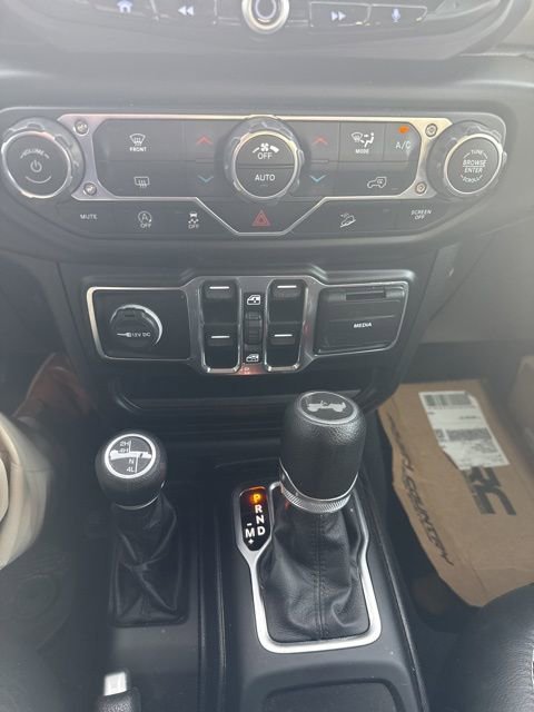 Used 2021 Jeep Wrangler Unlimited Sport AWD/4WD image 11
