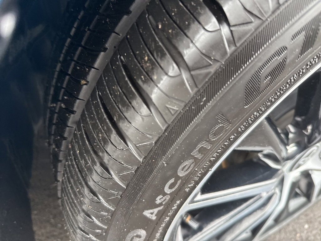 Used 2024 Toyota Camry SE image 10