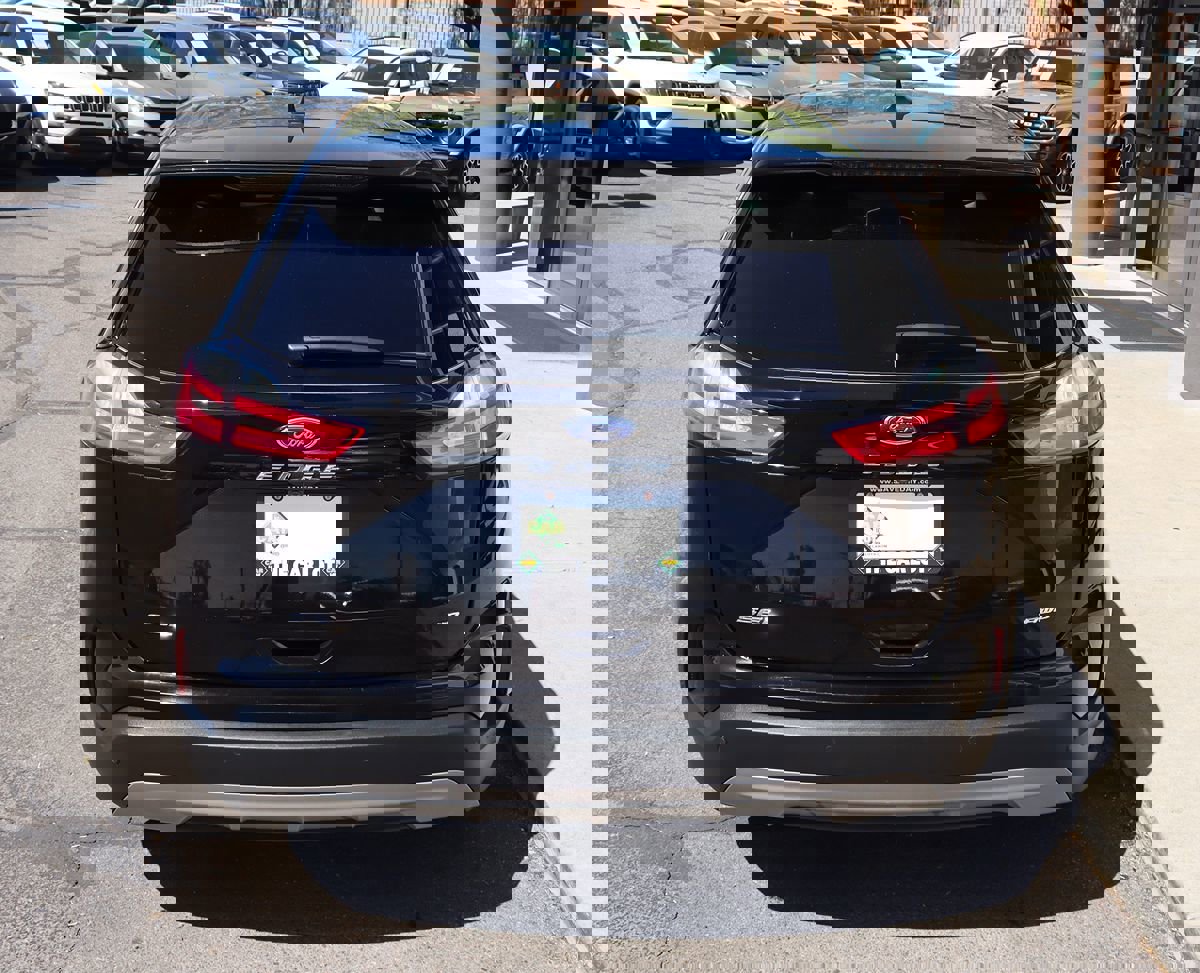 Used 2024 Ford Edge SEL image 10
