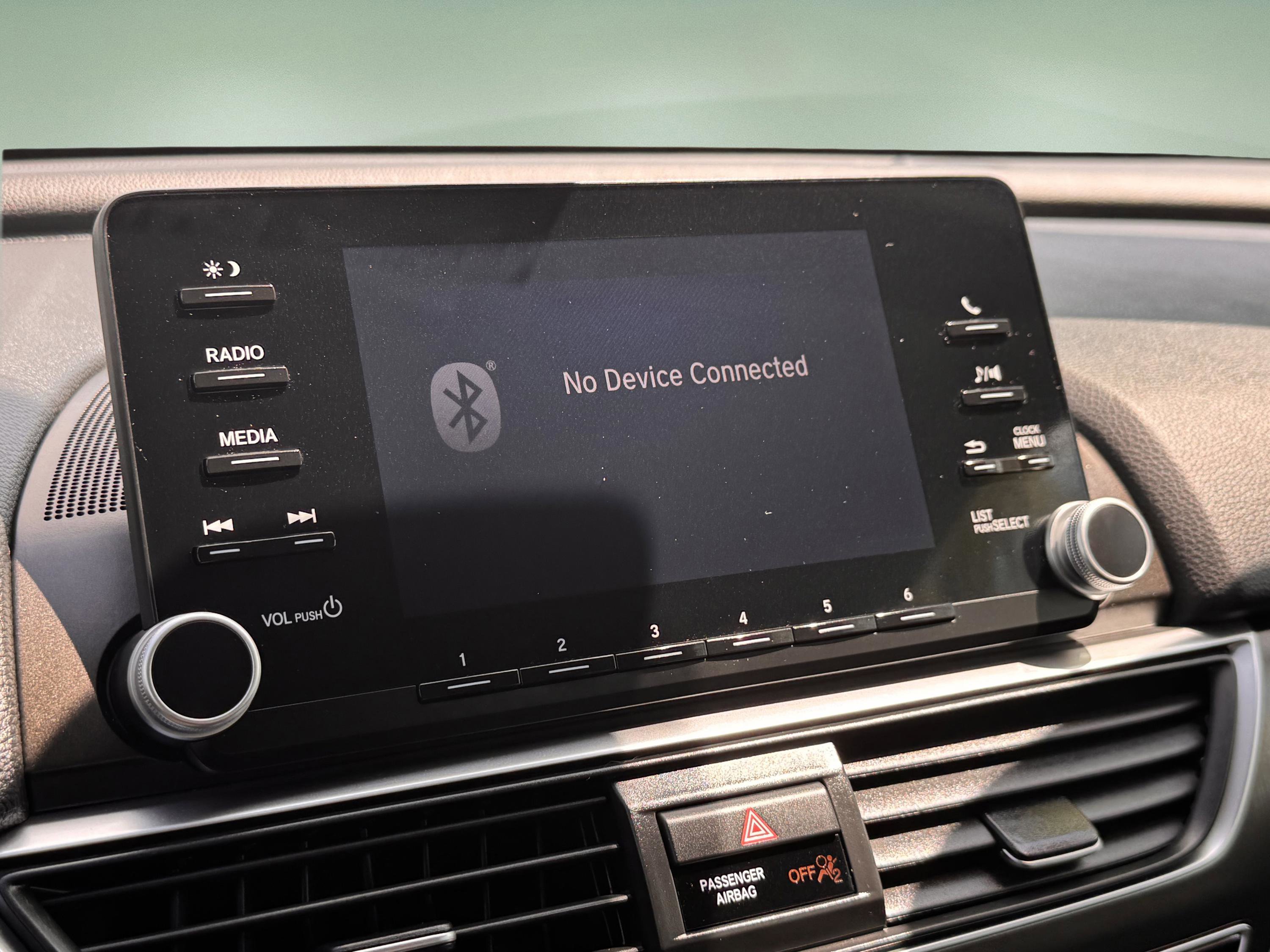 Used 2018 Honda Accord LX image 13