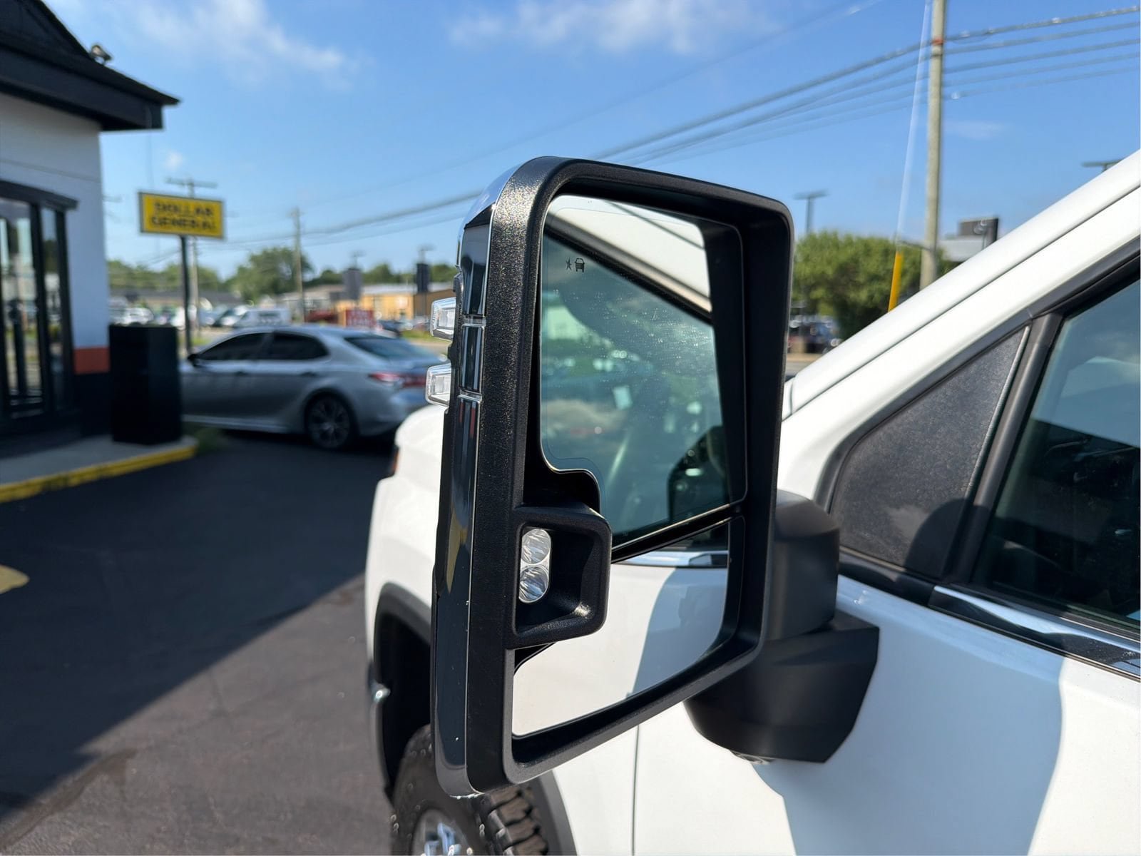 Used 2024 Chevrolet Silverado 2500 LTZ w/ LTZ Convenience Package AWD/4WD image 25