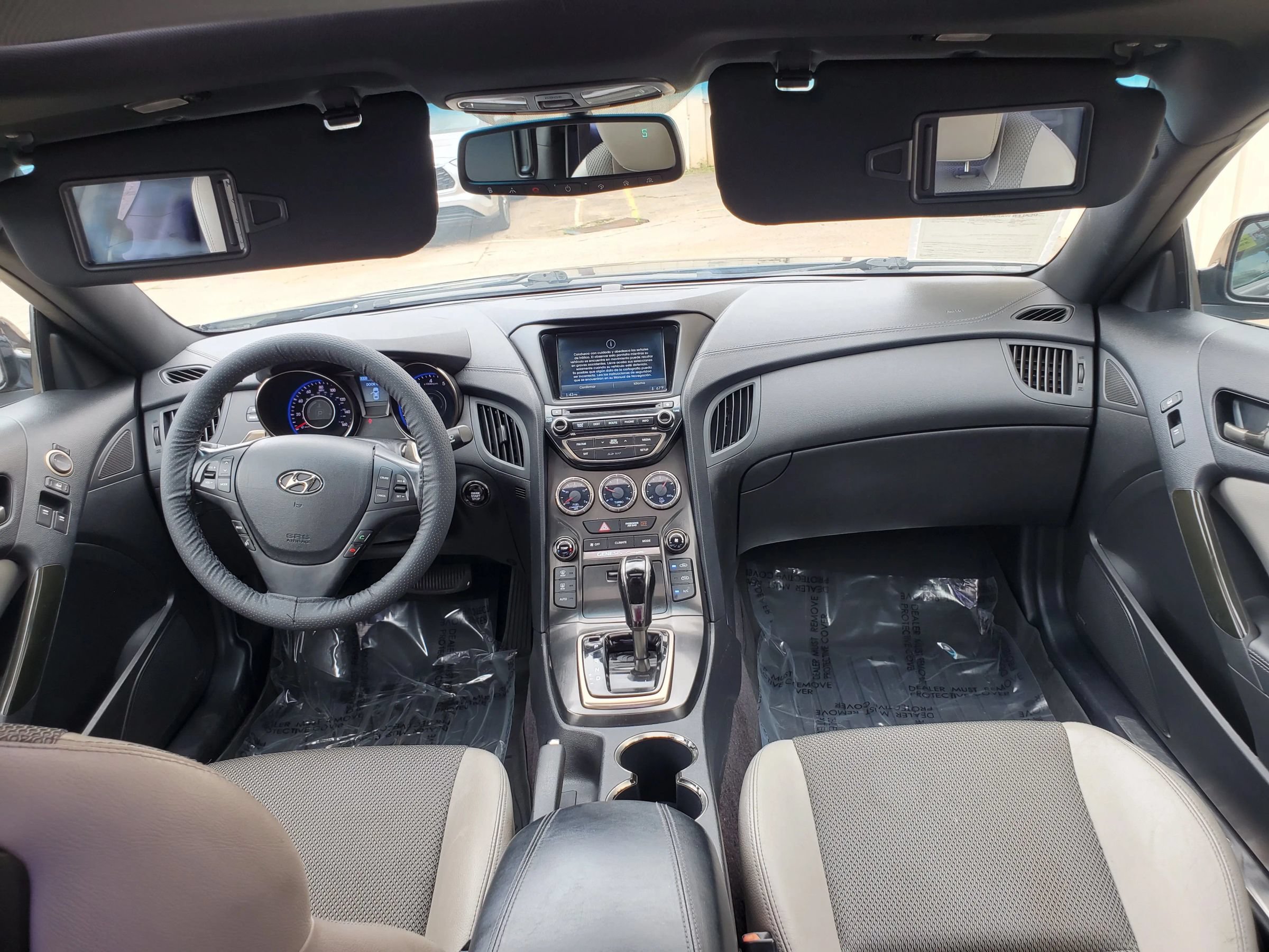 Used 2014 Hyundai Genesis 2.0T RWD image 26